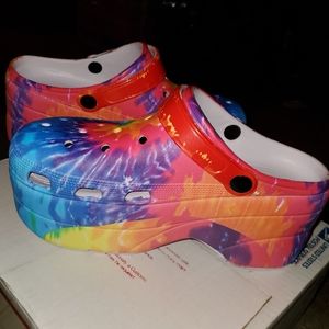 Platform mock up croc (tie-dye)